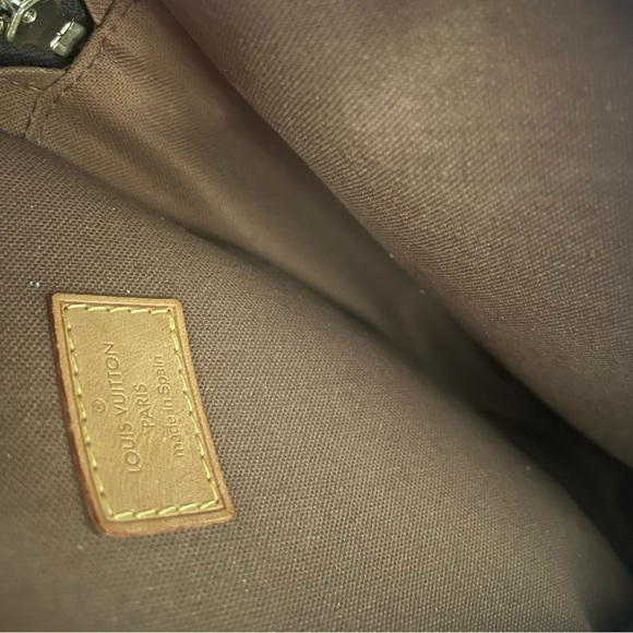 Louis Vuitton EUC Brown Monogram Bum/Belt Bag with Dustbag - Picture 3 of 9